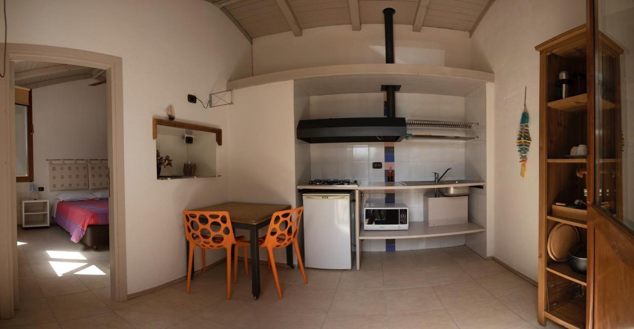 Li Pireddi Villa Aglientu Exteriör bild